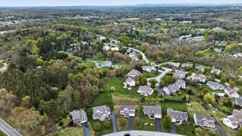8 Addison Way Rexford NY 12148
