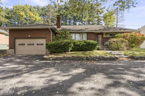 1078 Cornelius Avenue Niskayuna NY 12309