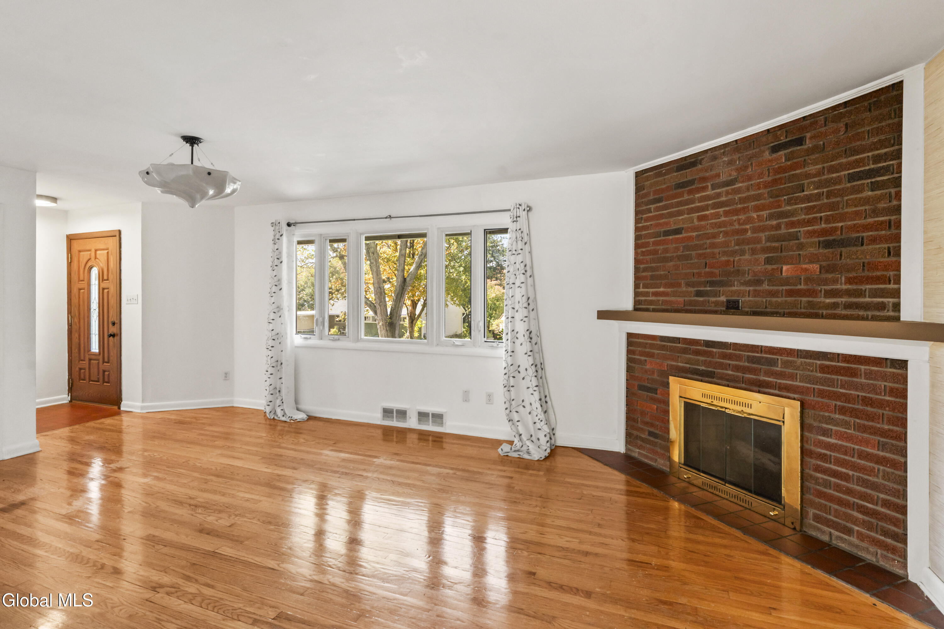 1078 Cornelius Avenue Niskayuna NY 12309