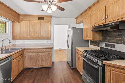 1078 Cornelius Avenue Niskayuna NY 12309