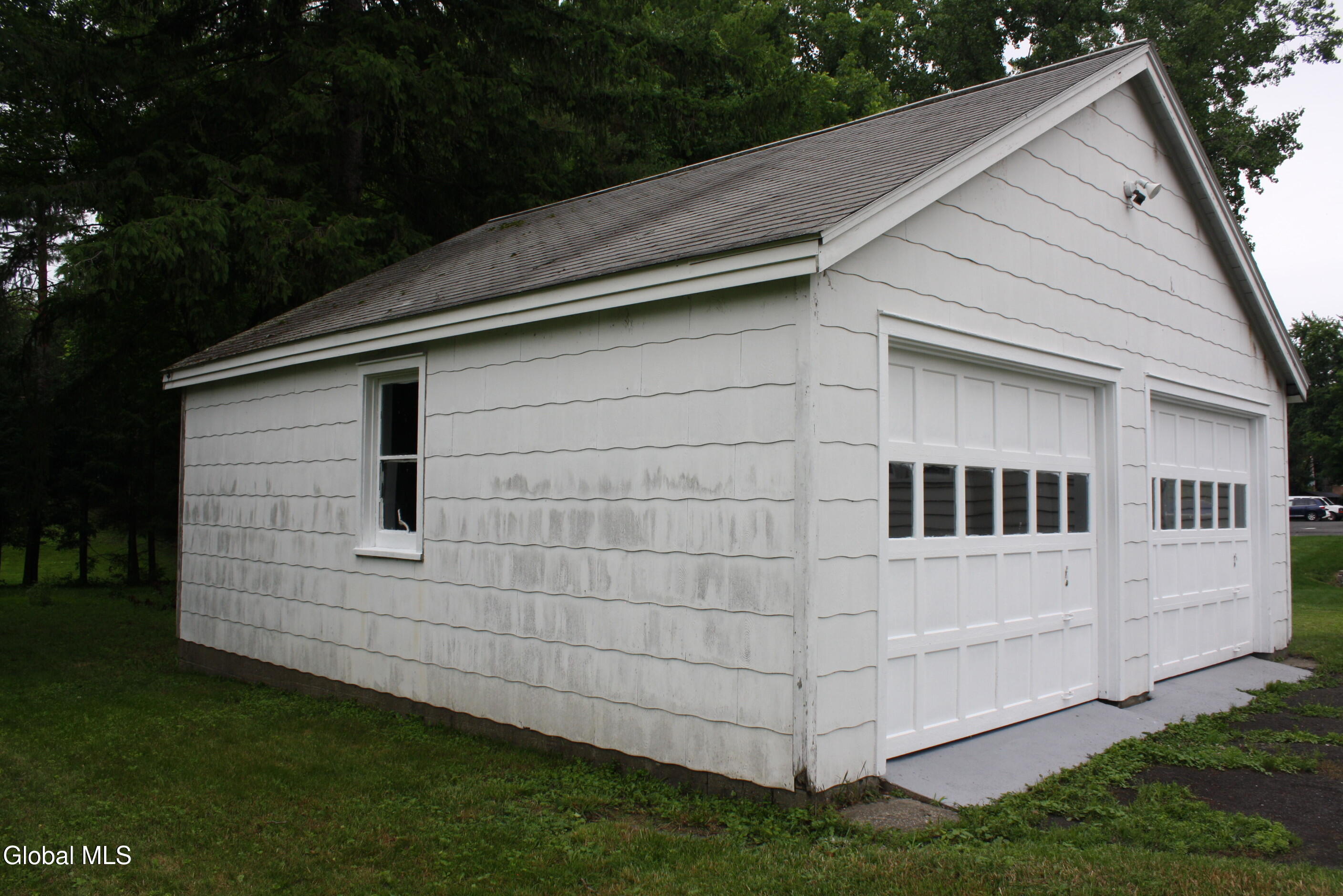 1534 Columbia Turnpike Castleton NY 12033