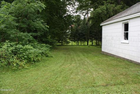 1534 Columbia Turnpike Castleton NY 12033
