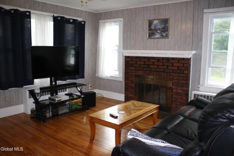 1534 Columbia Turnpike Castleton NY 12033