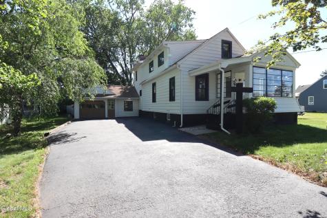 1928 Greenpoint Avenue Schenectady NY 12303