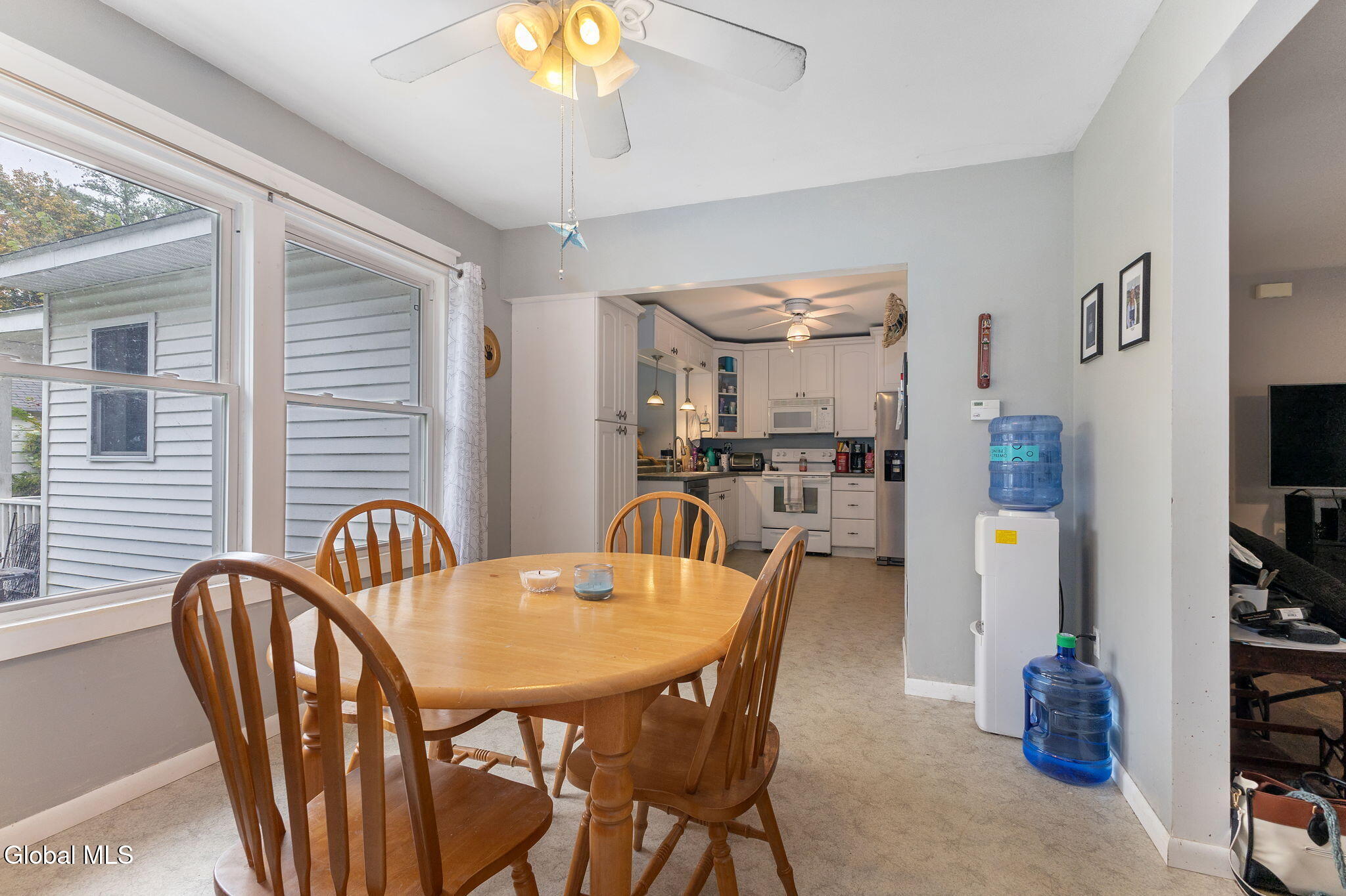 14 Stewart Point Road Nassau NY 12123