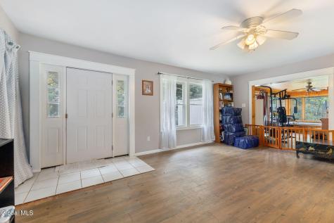 14 Stewart Point Road Nassau NY 12123