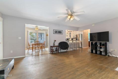 14 Stewart Point Road Nassau NY 12123
