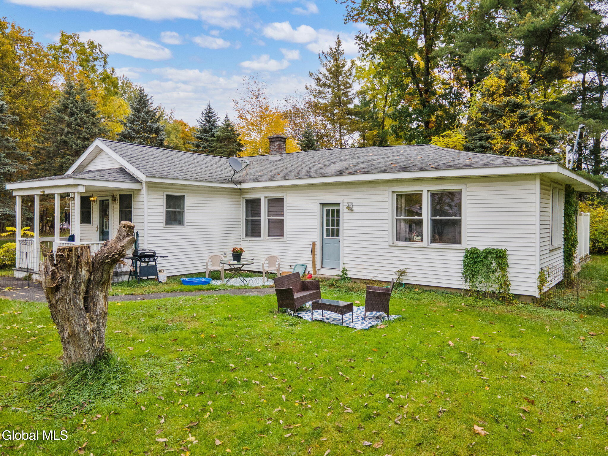 14 Stewart Point Road Nassau NY 12123