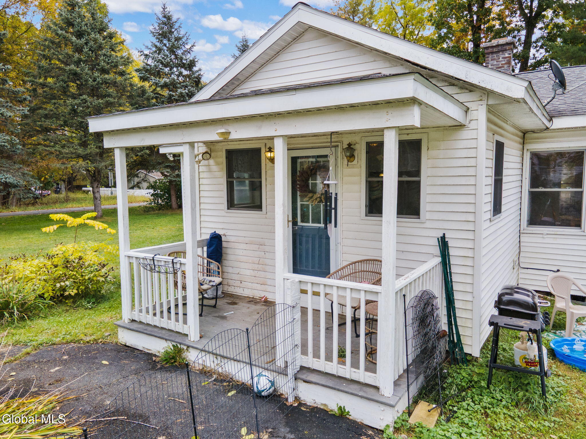 14 Stewart Point Road Nassau NY 12123