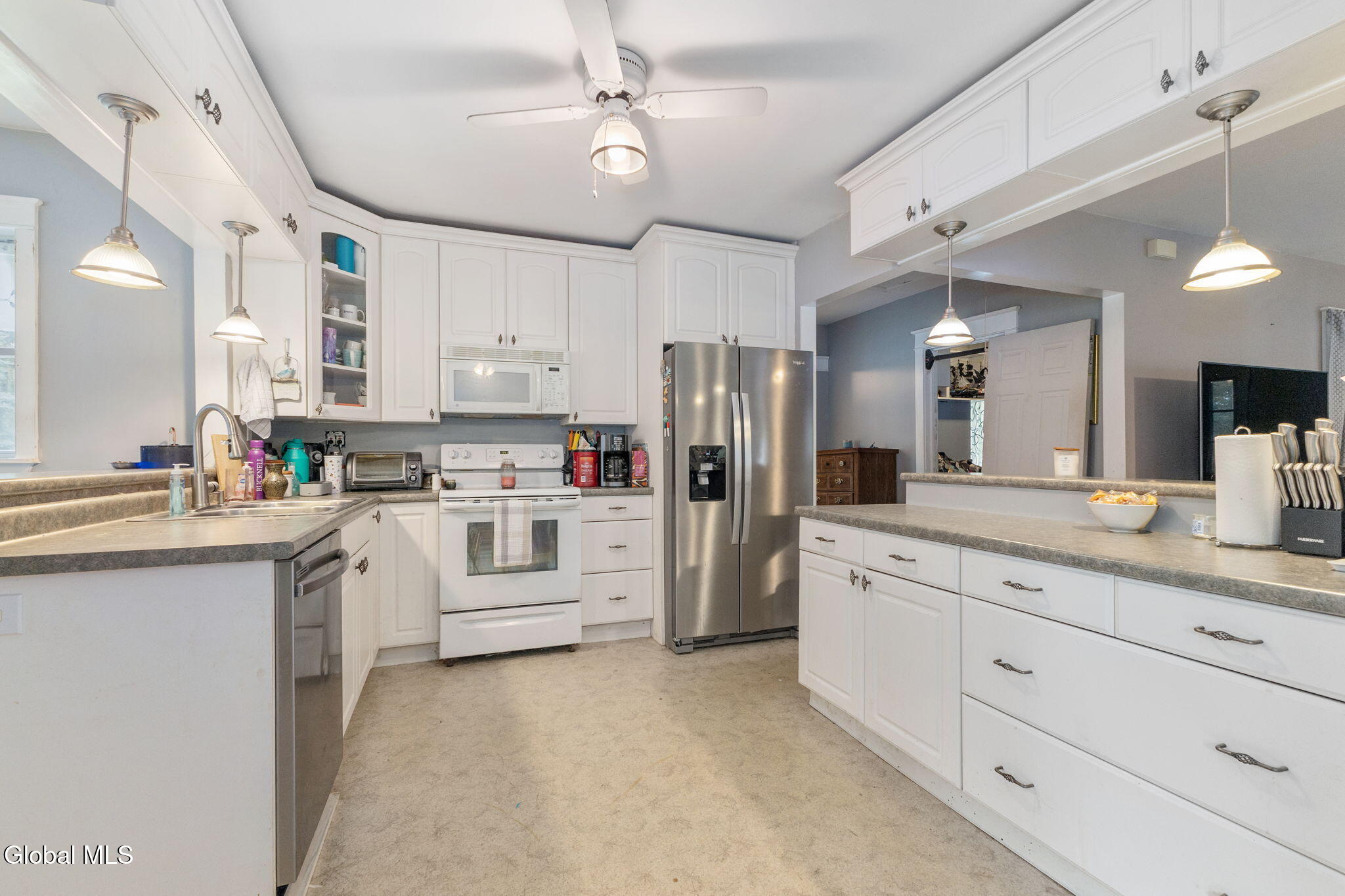 14 Stewart Point Road Nassau NY 12123