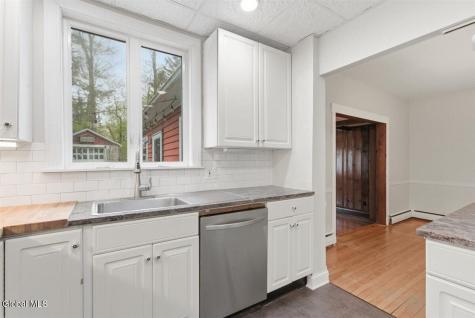 880 Mercer Street Albany NY 12208