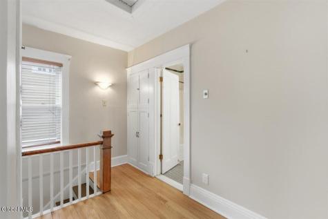 880 Mercer Street Albany NY 12208