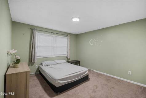 59 Esopus Drive Clifton Park NY 12065