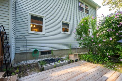 59 Esopus Drive Clifton Park NY 12065