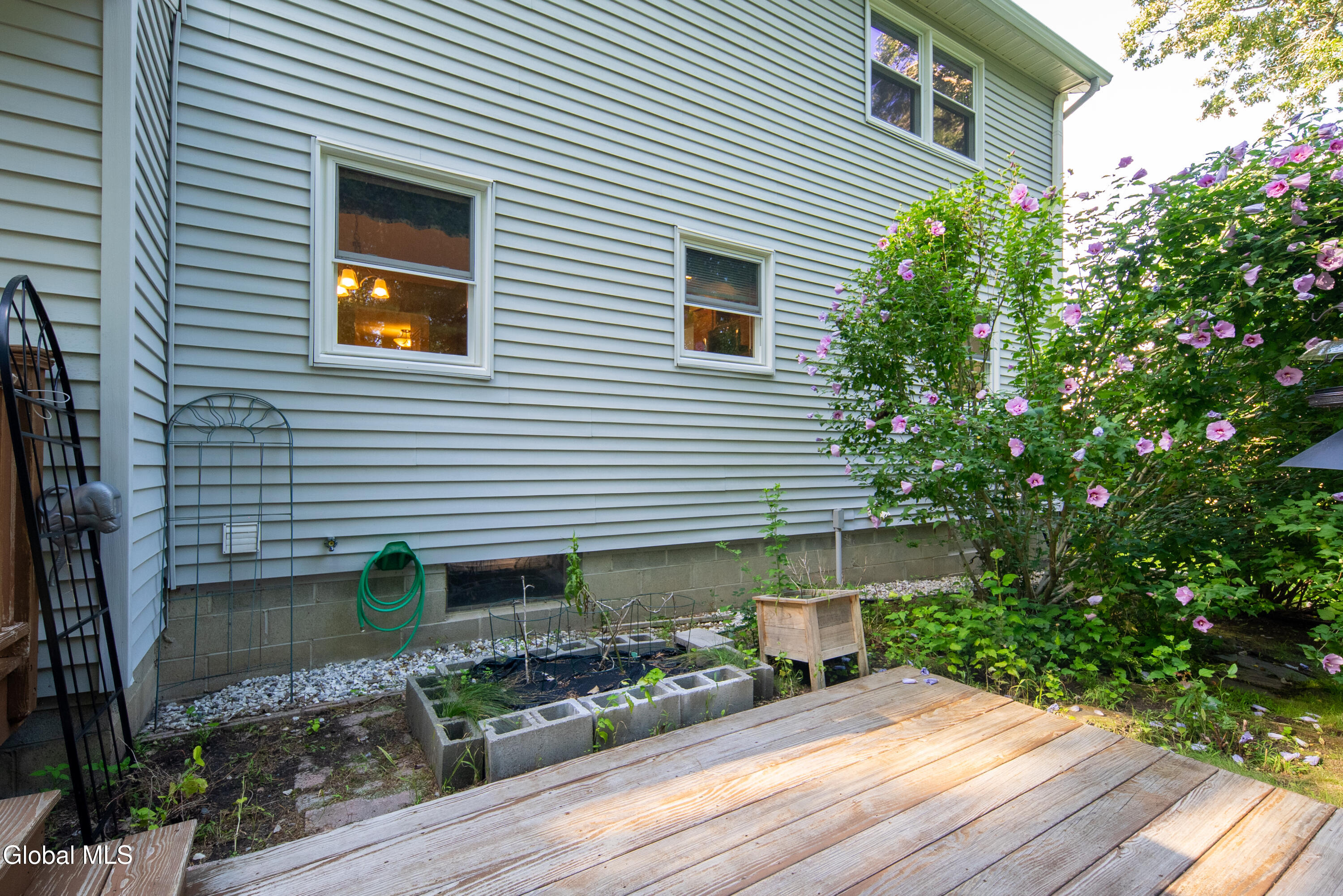 59 Esopus Drive Clifton Park NY 12065