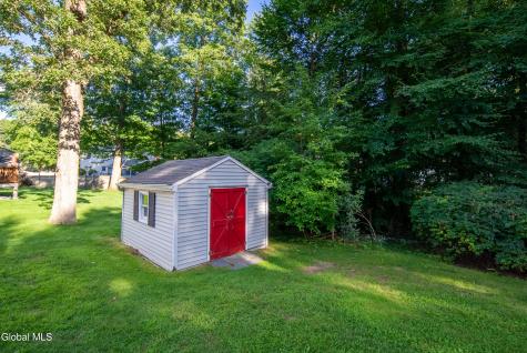 59 Esopus Drive Clifton Park NY 12065