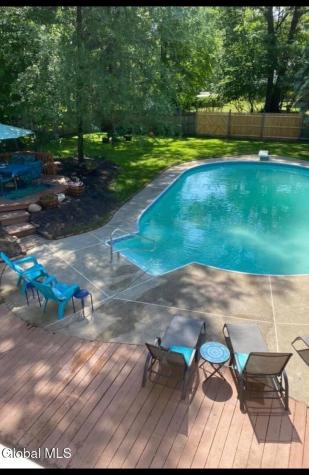 4 N Center Lane Ballston Lake NY 12019