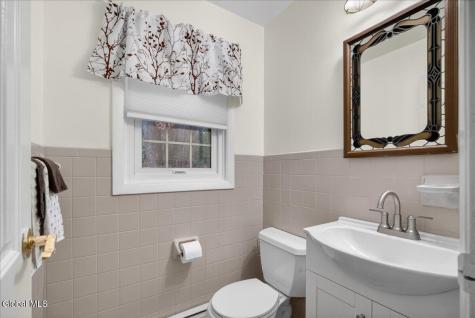 4 N Center Lane Ballston Lake NY 12019
