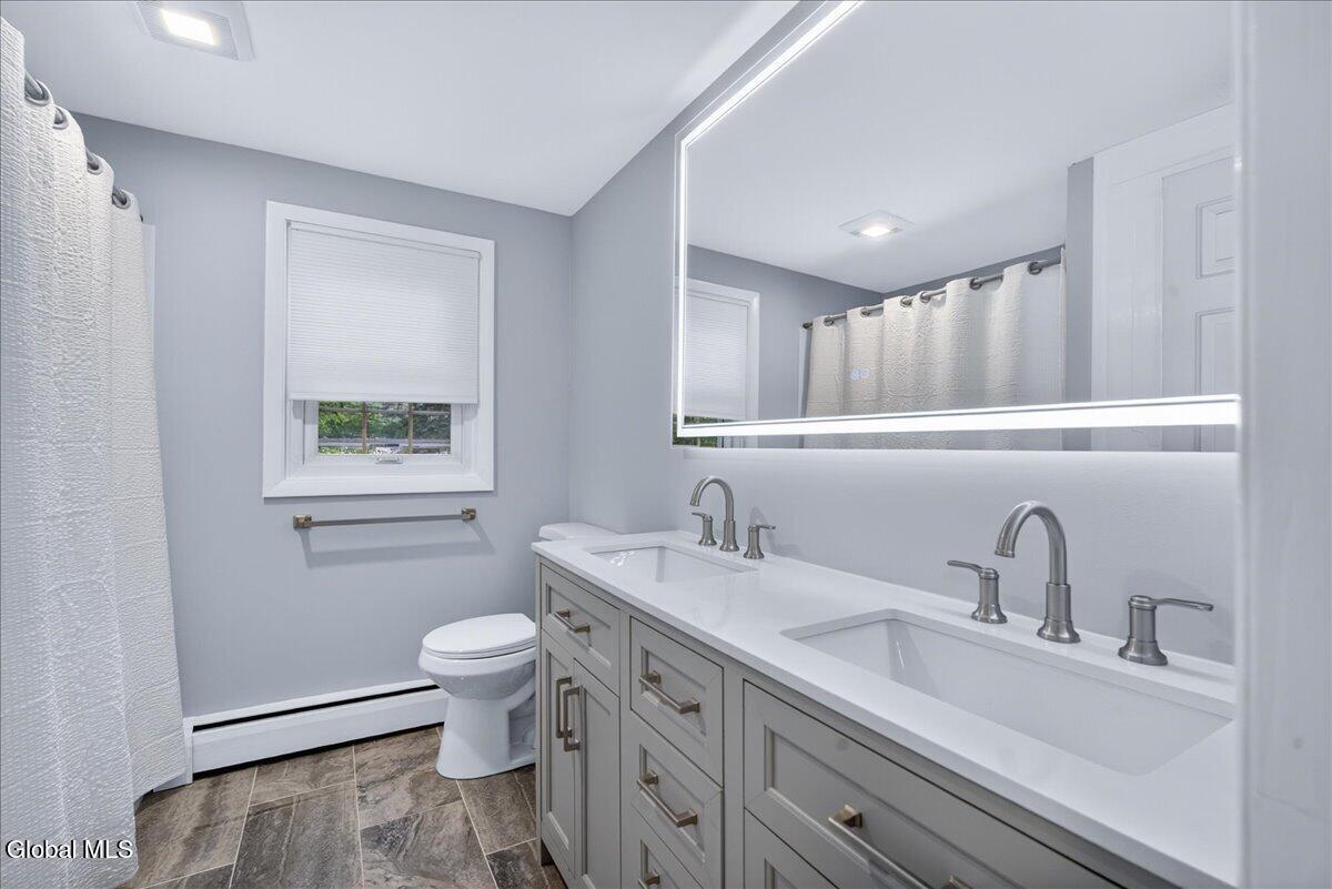 4 N Center Lane Ballston Lake NY 12019