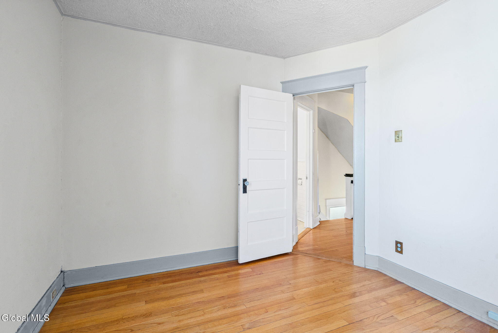 105 Grove Avenue Albany NY 12208