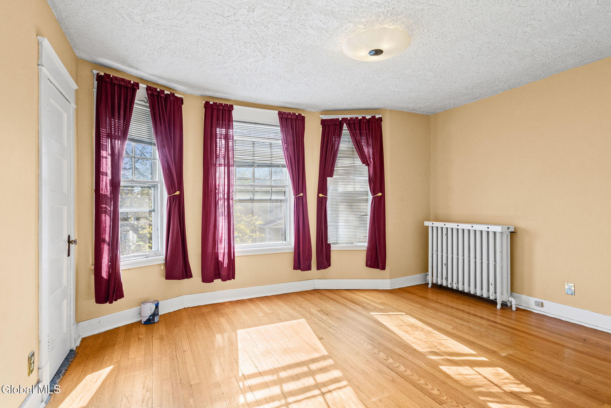 105 Grove Avenue Albany NY 12208