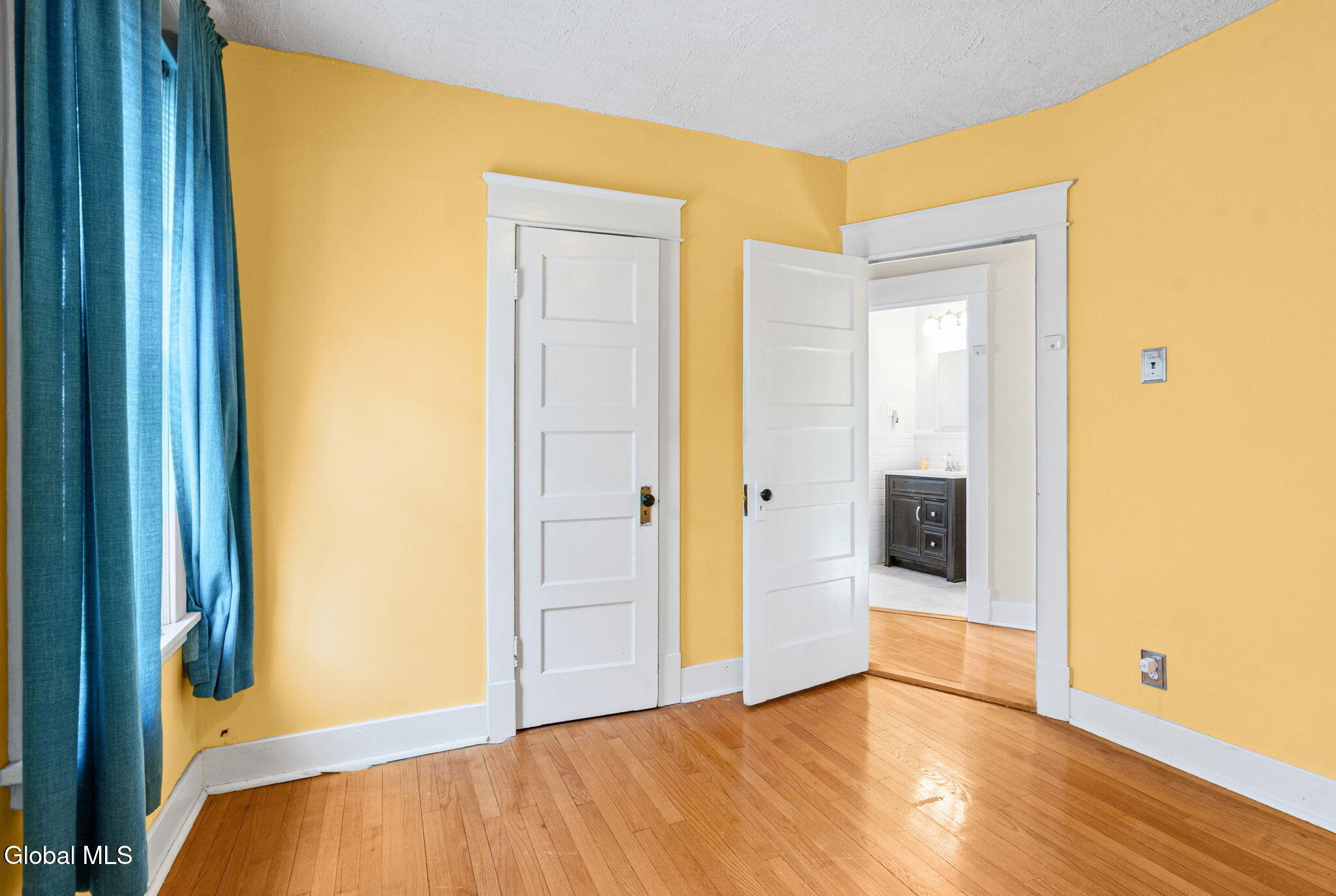 105 Grove Avenue Albany NY 12208