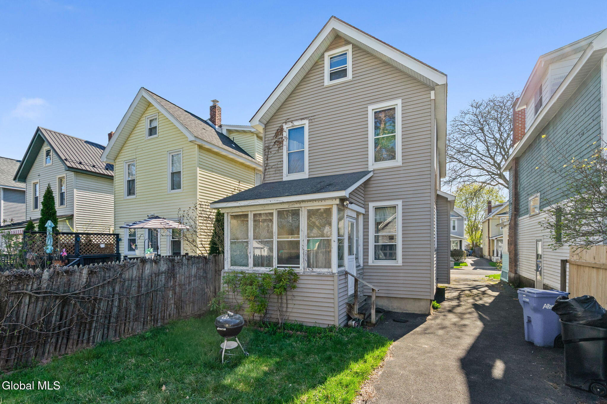 105 Grove Avenue Albany NY 12208
