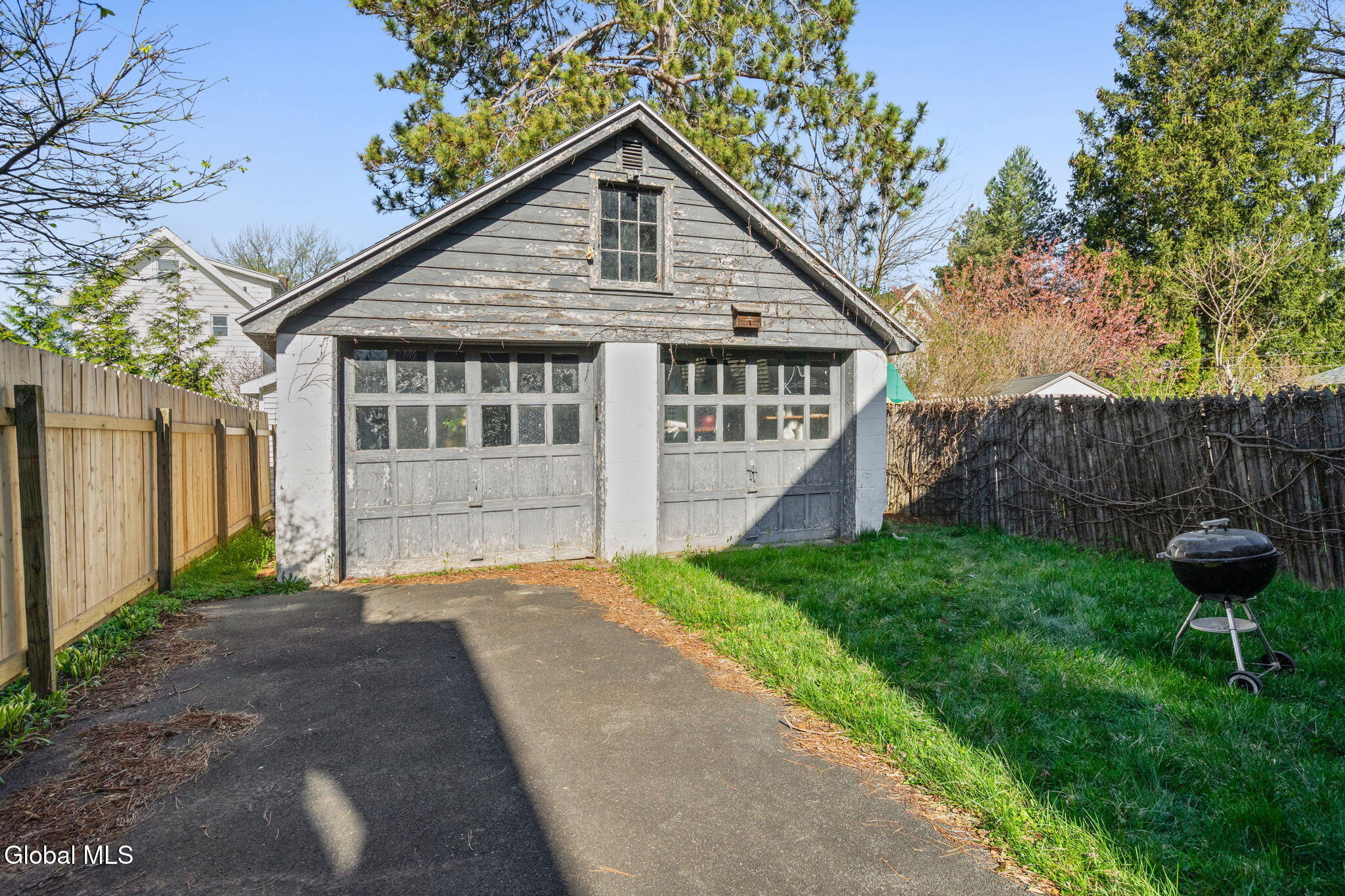 105 Grove Avenue Albany NY 12208