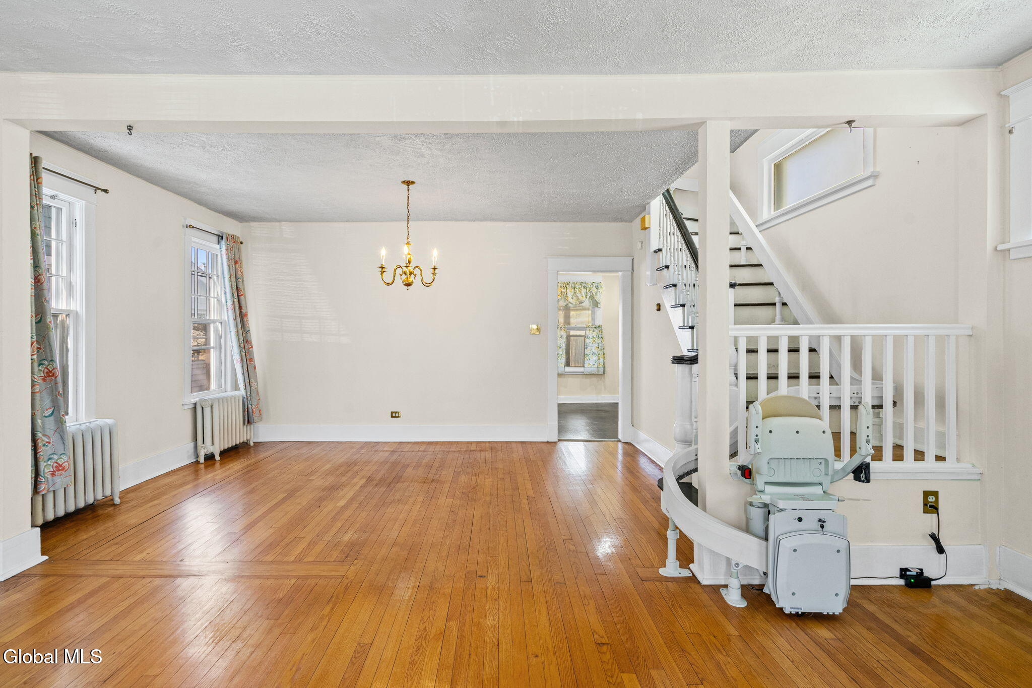 105 Grove Avenue Albany NY 12208