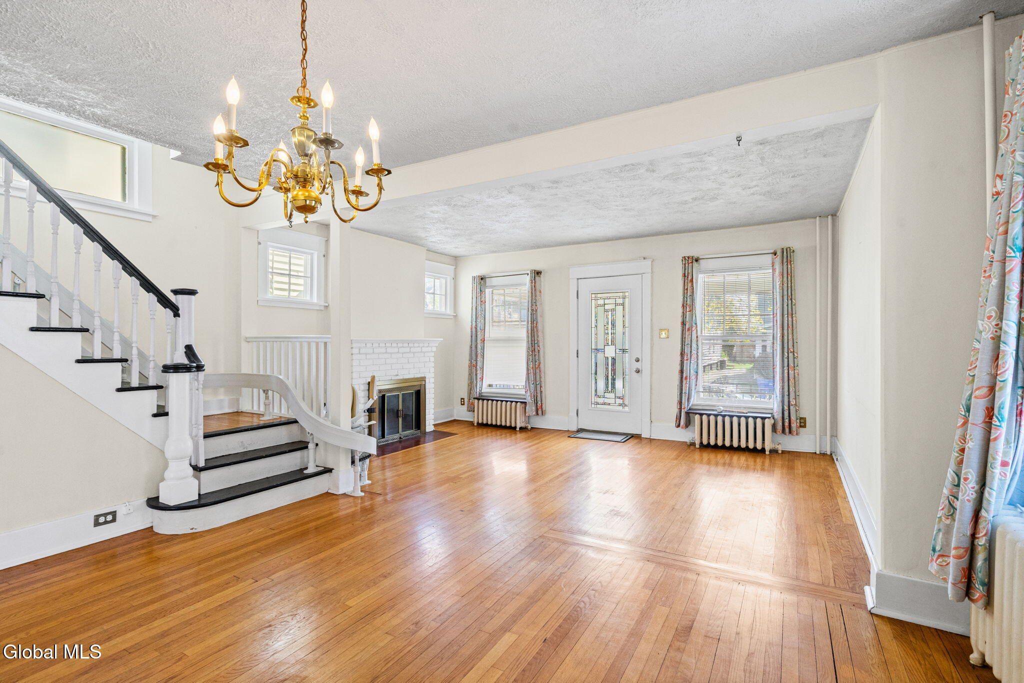 105 Grove Avenue Albany NY 12208