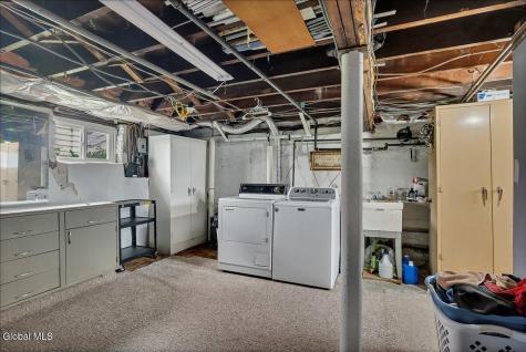 702 1st Street Colonie NY 12189