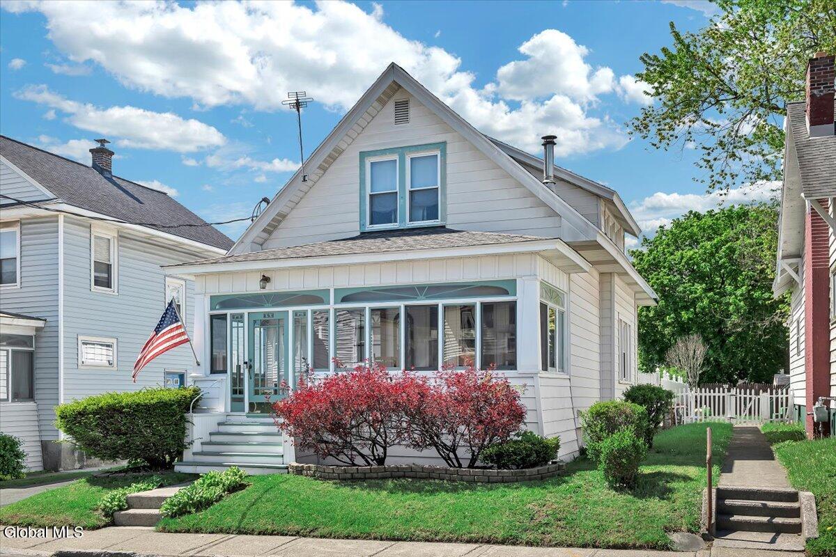 702 1st Street Colonie NY 12189