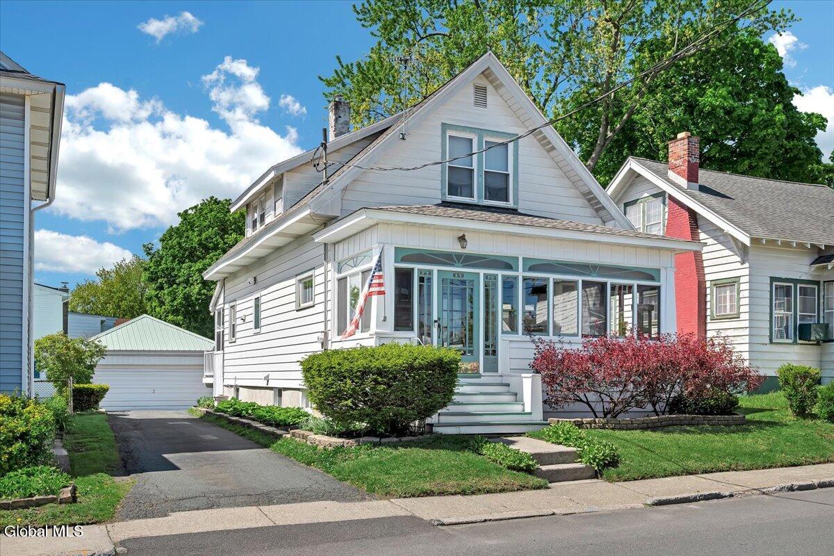 702 1st Street Colonie NY 12189