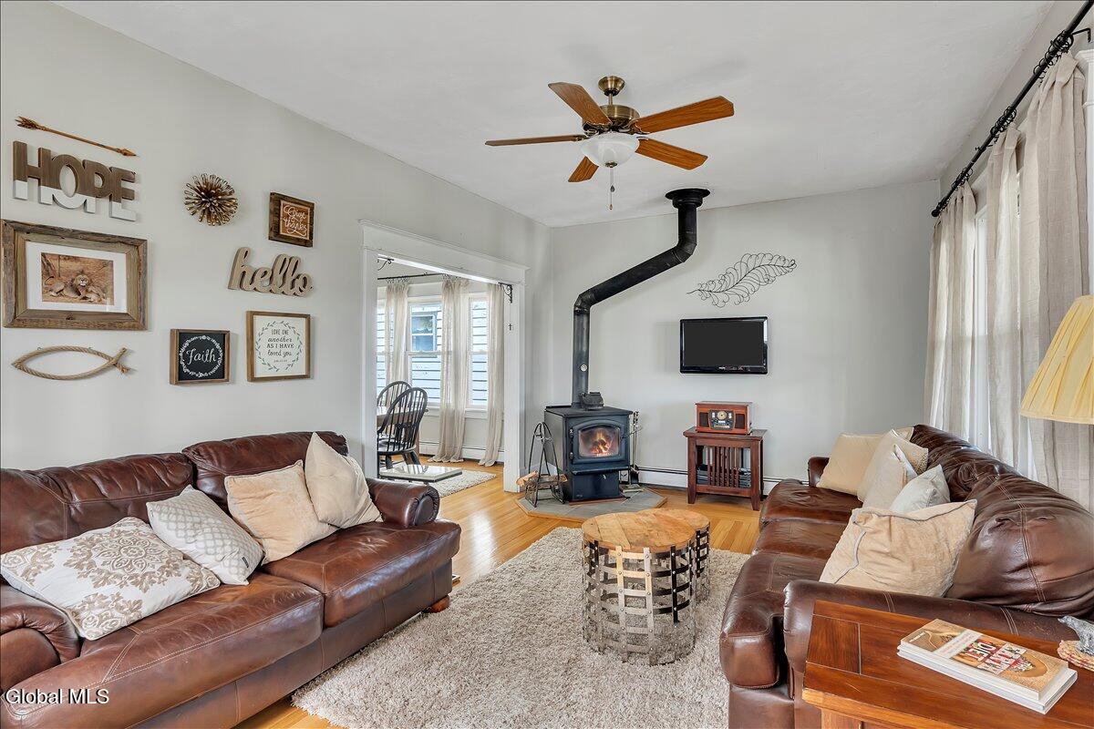 702 1st Street Colonie NY 12189