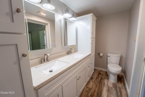 192 Steele Ave Extension Gloversville NY 12078