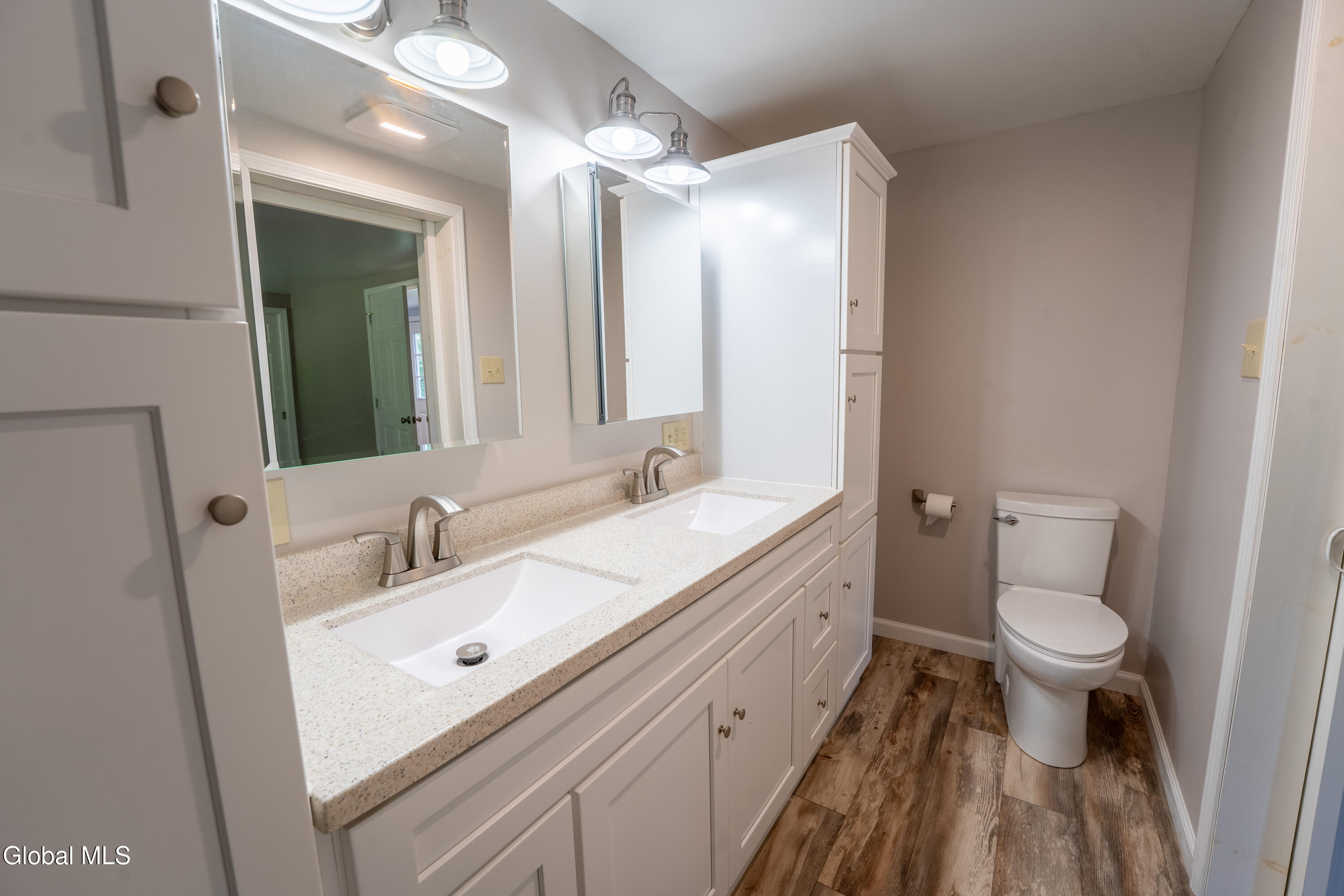 192 Steele Ave Extension Gloversville NY 12078