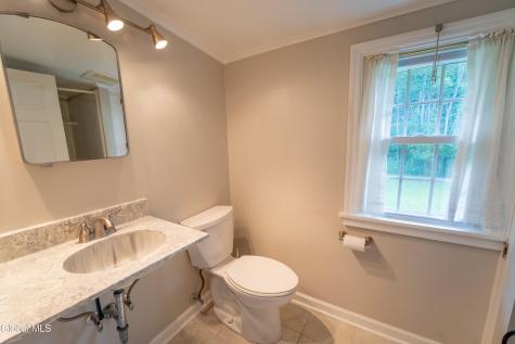 192 Steele Ave Extension Gloversville NY 12078