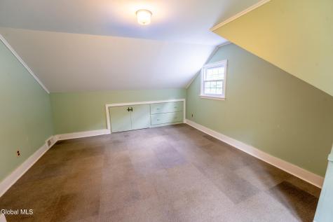 192 Steele Ave Extension Gloversville NY 12078
