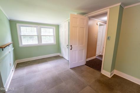 192 Steele Ave Extension Gloversville NY 12078
