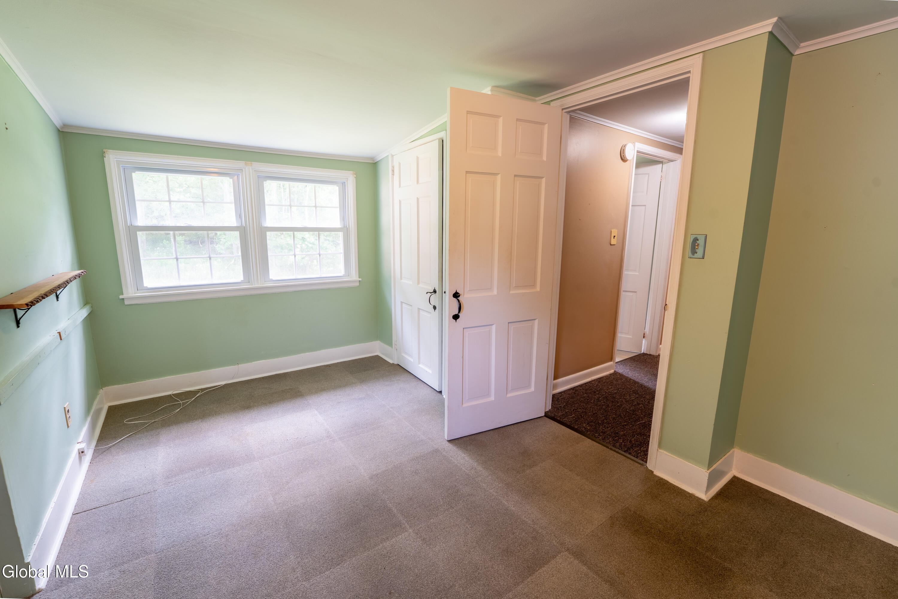 192 Steele Ave Extension Gloversville NY 12078