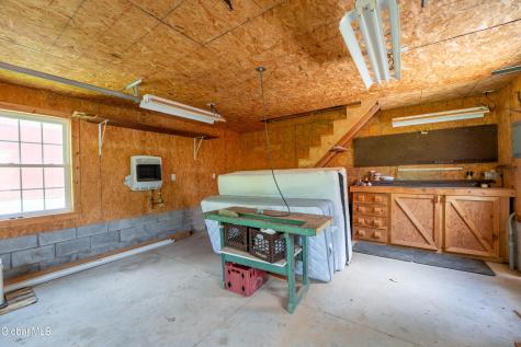 192 Steele Ave Extension Gloversville NY 12078