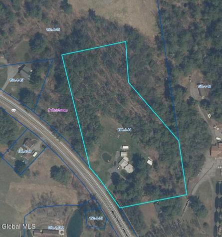 192 Steele Ave Extension Gloversville NY 12078