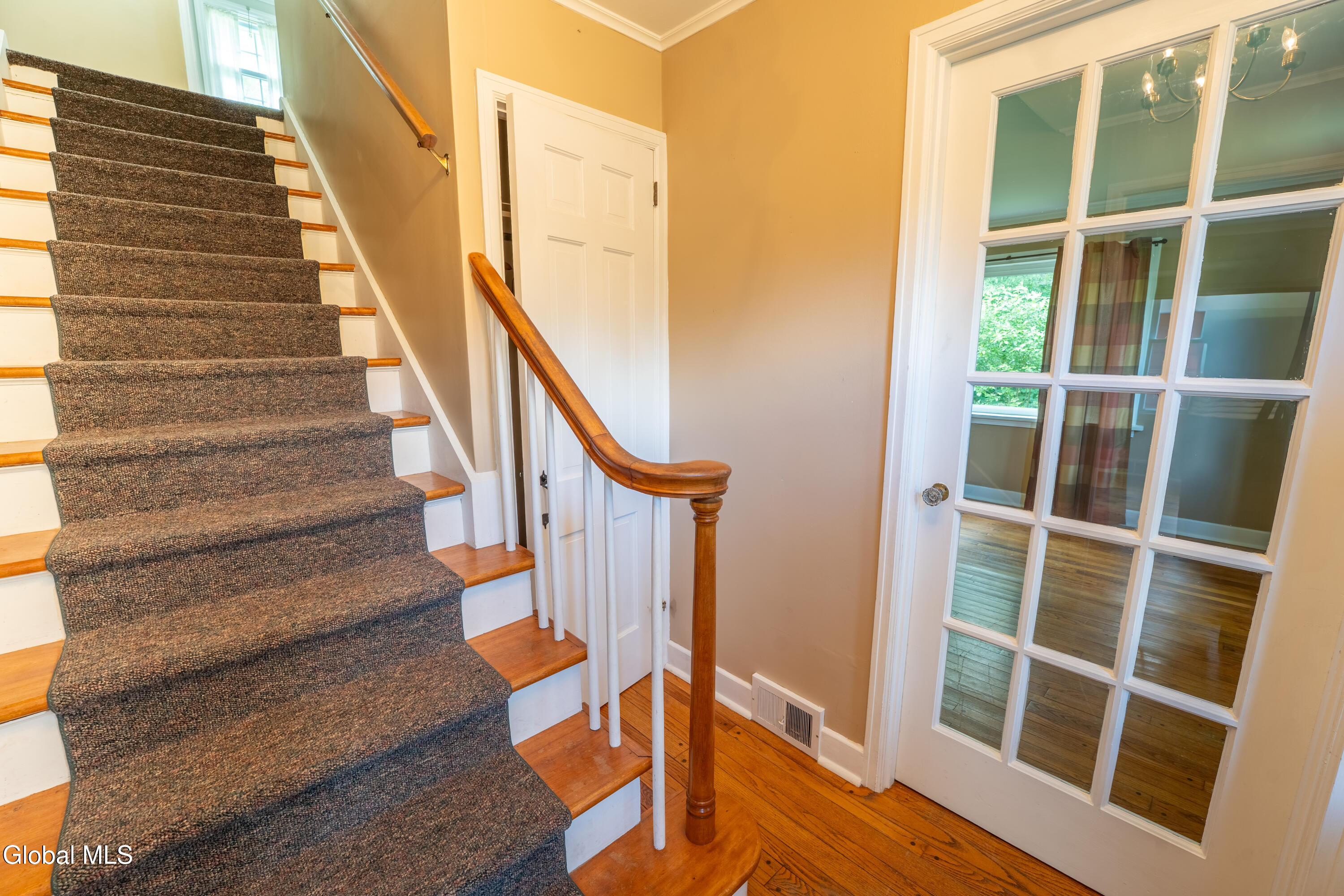 192 Steele Ave Extension Gloversville NY 12078