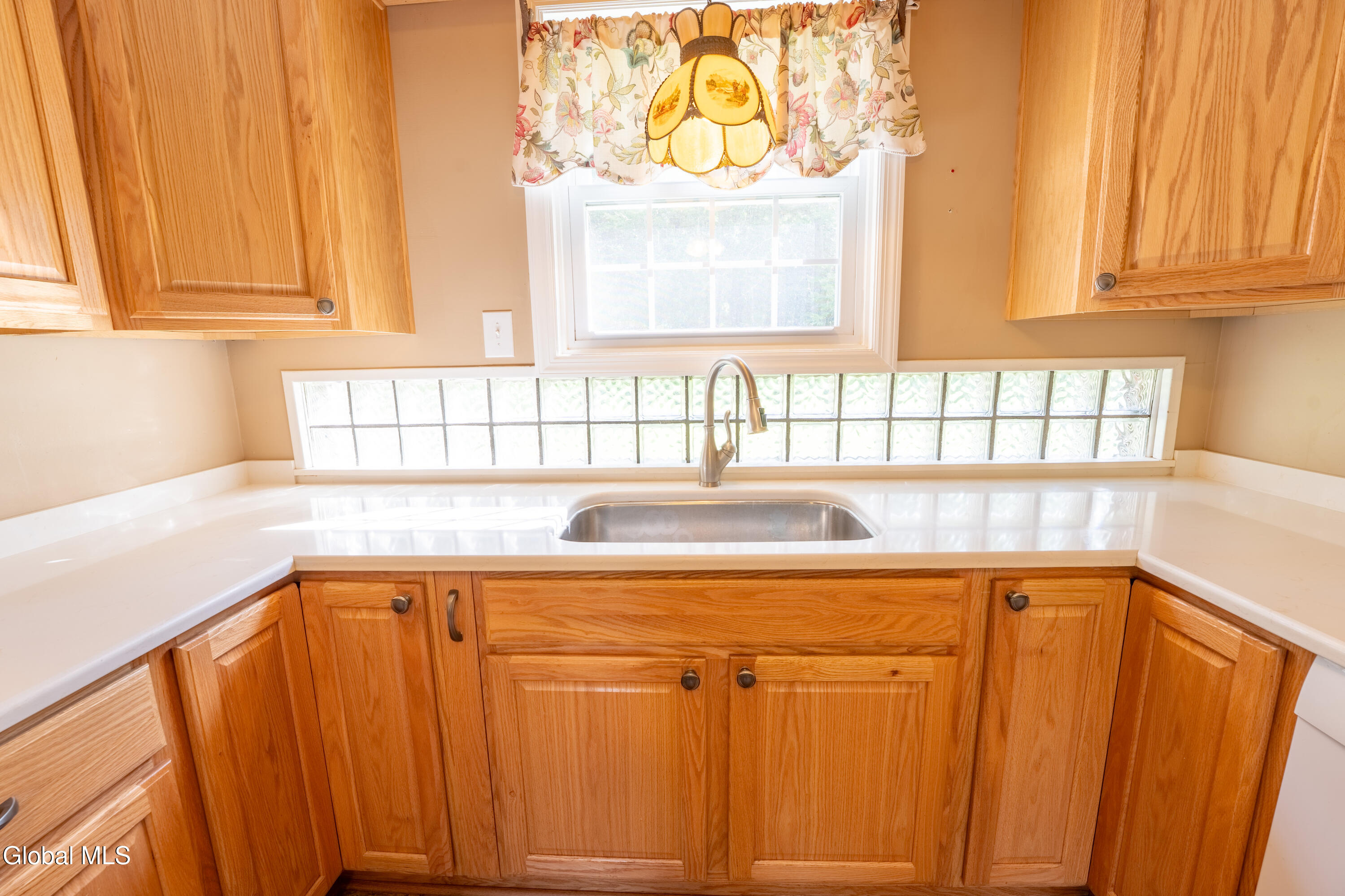 192 Steele Ave Extension Gloversville NY 12078