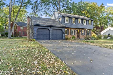 49 Devon Road Delmar NY 12054