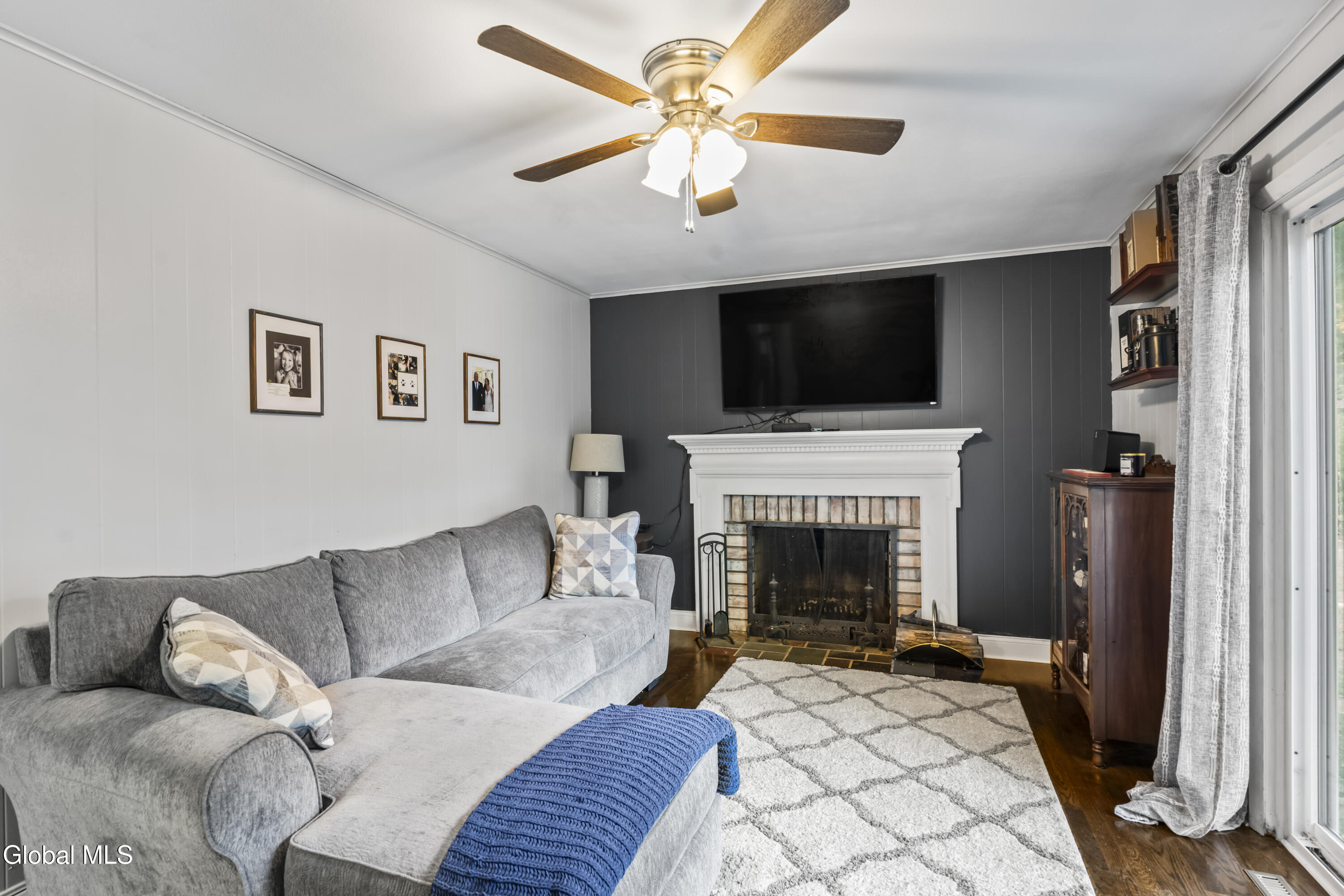 49 Devon Road Delmar NY 12054
