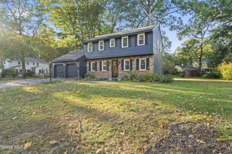 49 Devon Road Delmar NY 12054