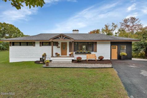 317 Closson Road Glenville NY 12302