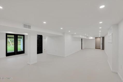 317 Closson Road Glenville NY 12302