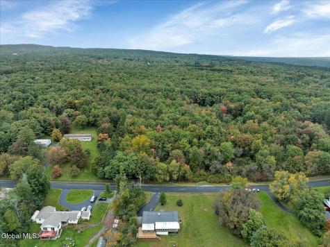 317 Closson Road Glenville NY 12302